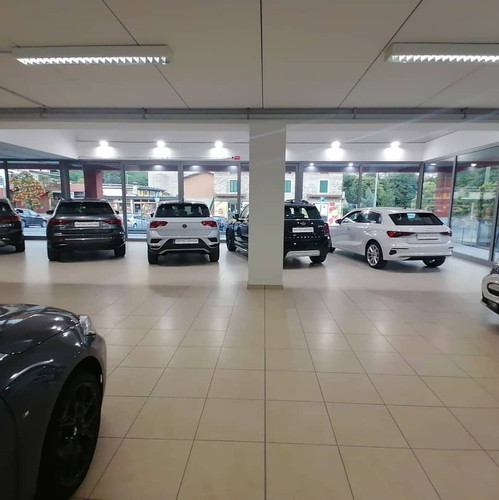 dealer showroom